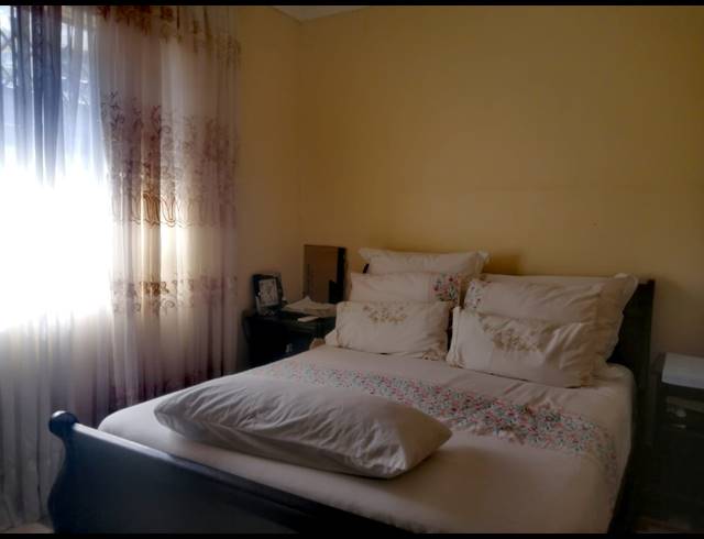 2 BEDROOM SIMPLEX FOR SALE IN ESCOMBE
